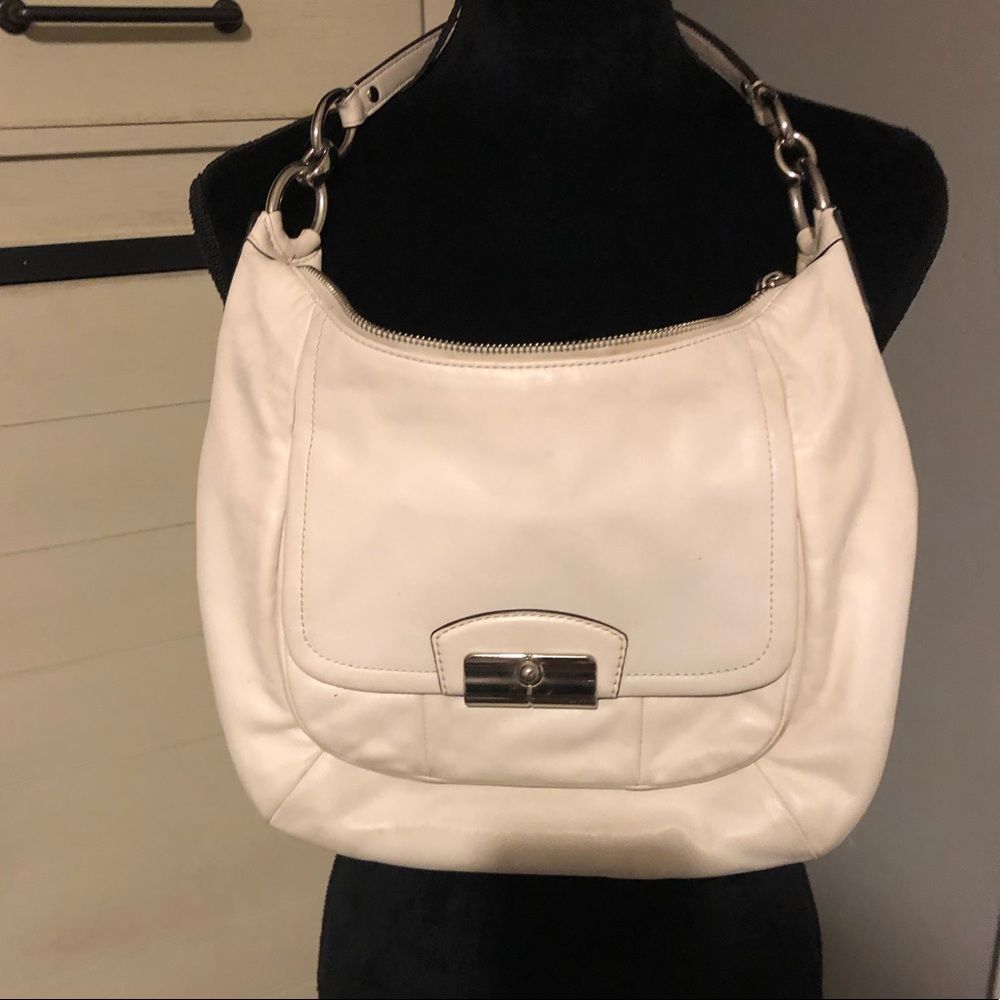 Coach Kristen White Leather Purse 👜